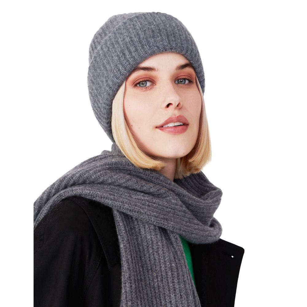 Style Republic Women’s Premium Cashmere Chunky Knit Scarf