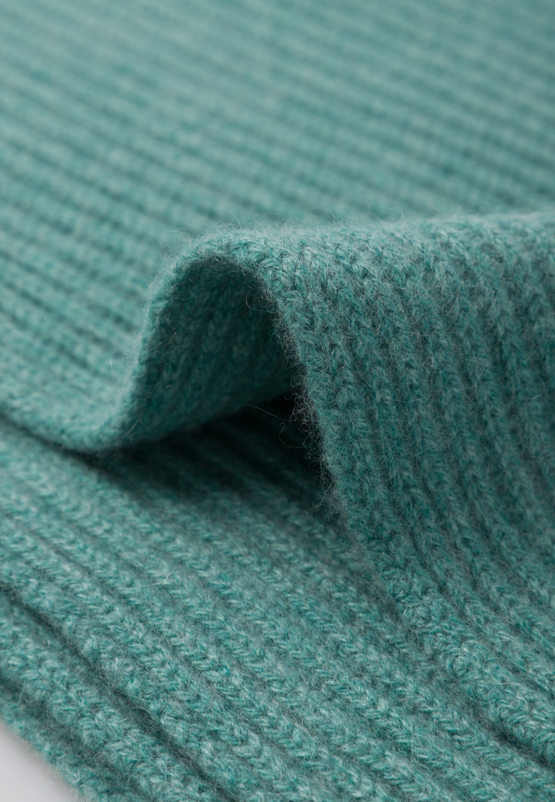 Style Republic Women’s Premium Cashmere Chunky Knit Scarf